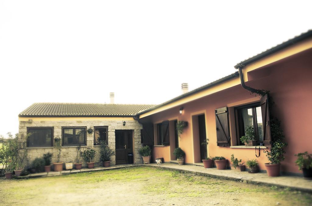 Perfugas Agriturismo Spinalva מראה חיצוני תמונה